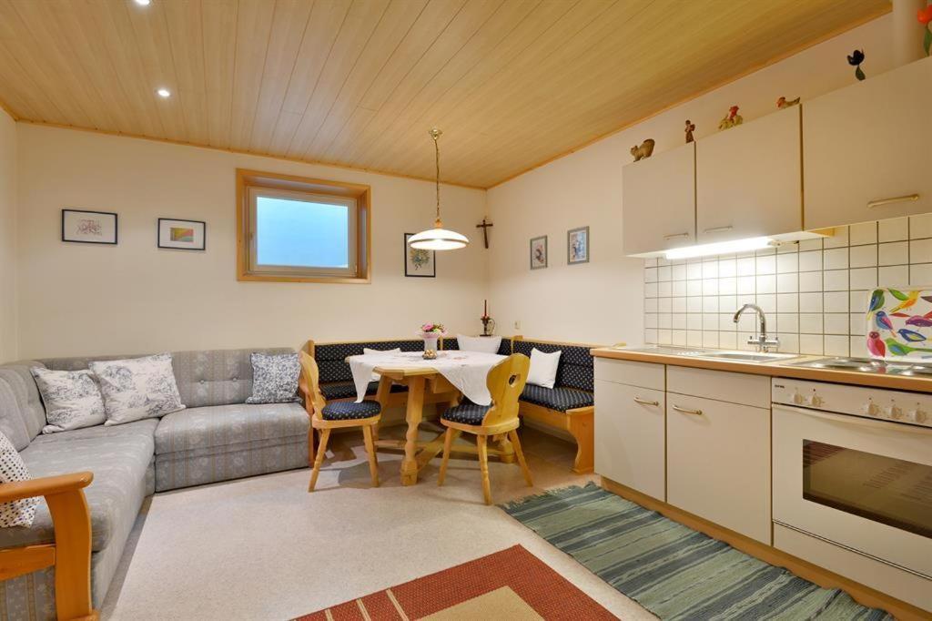 Haus Mueller Eleonore Bed & Breakfast Soll Bagian luar foto